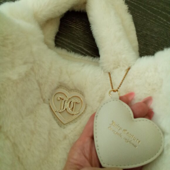 Juicy Couture BEAUTIFUL Fur Purse - Picture 2 of 10